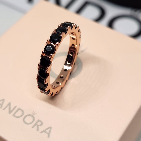New Pandora Rose Gold Black Sparkling Row Eternity Ring For Women's Size 7 / 54 - Picture 3 of 4